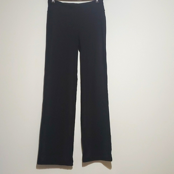 Lululemon Relaxed Fit Black Pant - Picture 3 of 8